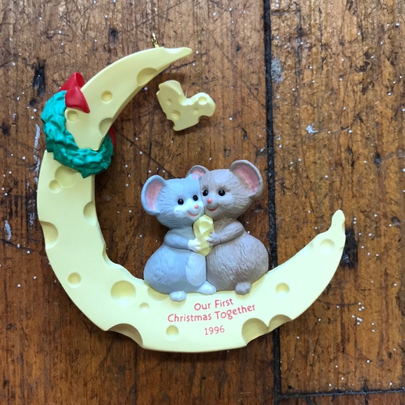 Hallmark Other - Hallmark ornament vintage 1996 with box